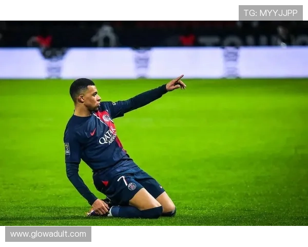 皇马3-1力克斯图加特，姆巴佩破门，恩德里克、吕迪格建功